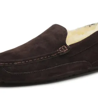 UGG Tasman 棕色麂皮羊毛衬里乐福鞋