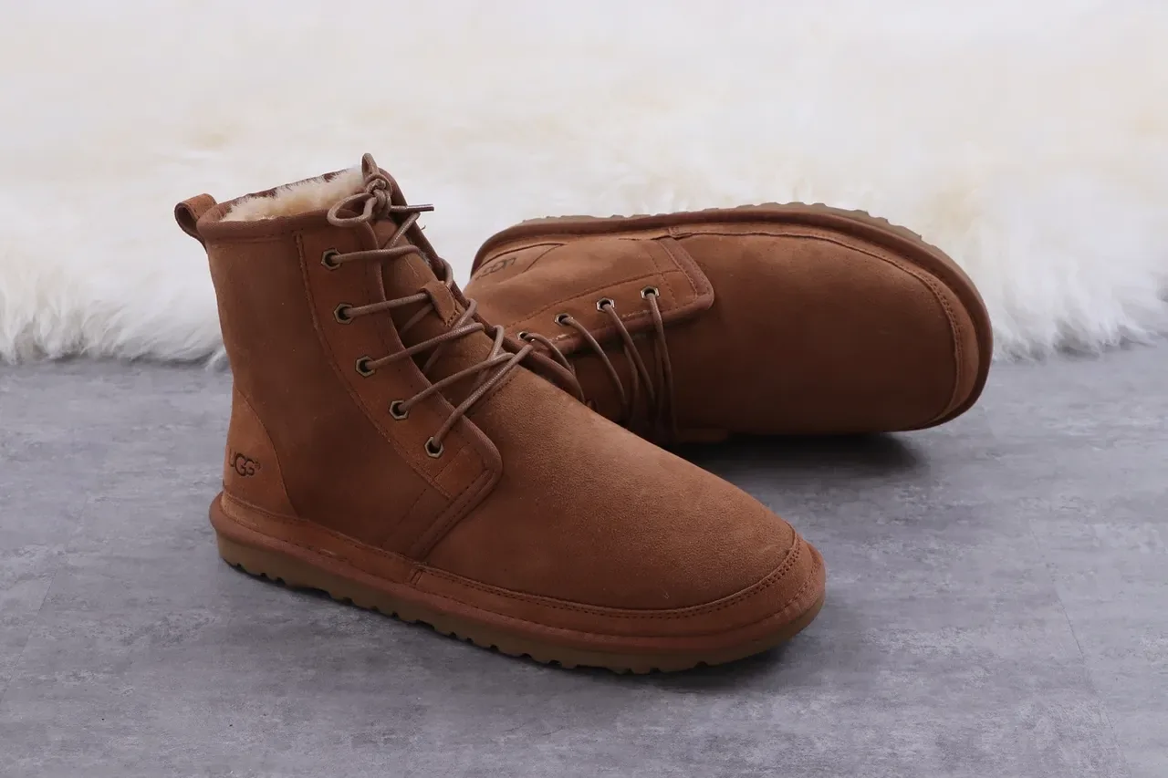 UGG Tasman 栗色棕麂皮羊毛内里雪地靴 4