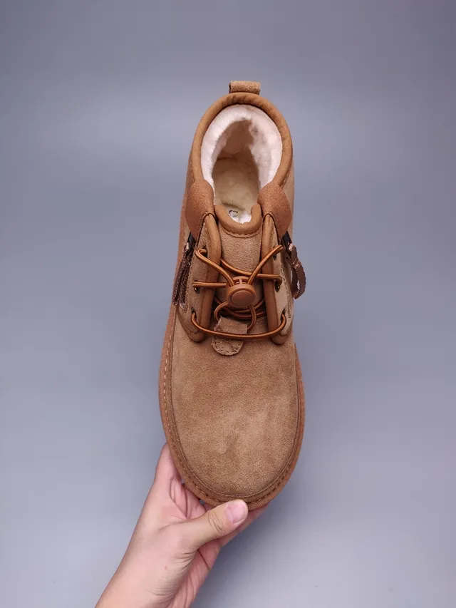 UGG Tasman Tan सूड एंक्ल बूट 11