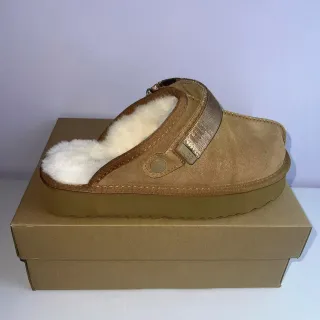 UGG Tasman Tan Pantuflas de Plataforma con Forro de Ante