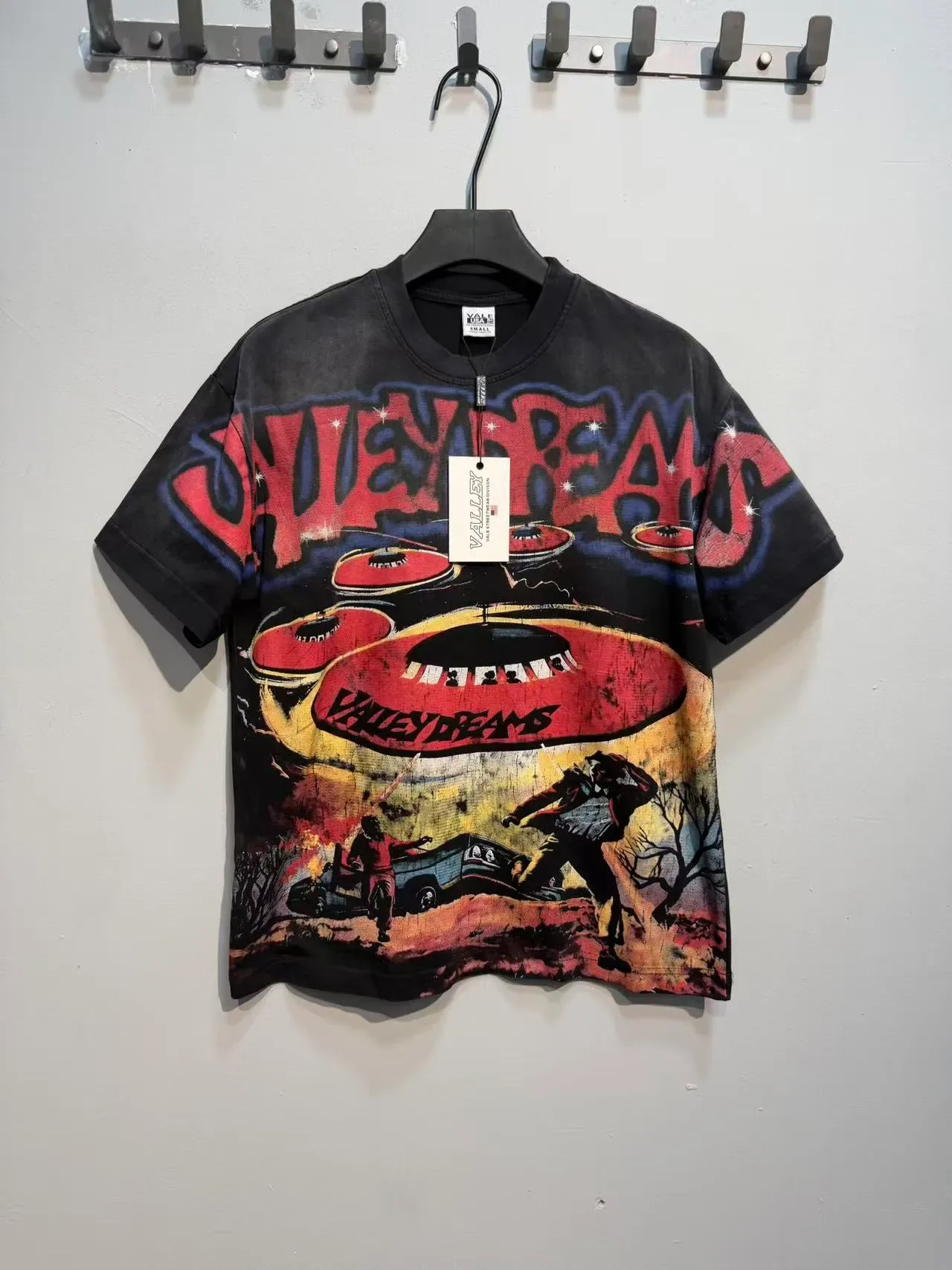 Camiseta Vale Forever negra de lavado ácido con estampado gráfico 6