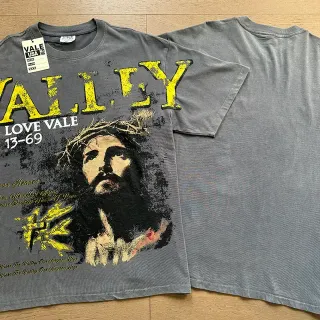 Vale Forever Distressed Religious Graphic Gray T-Shirt