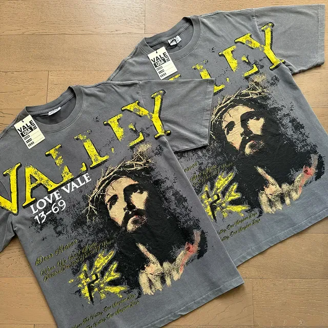 Vale Forever Distressed Religious Graphic Gray T-Shirt 2