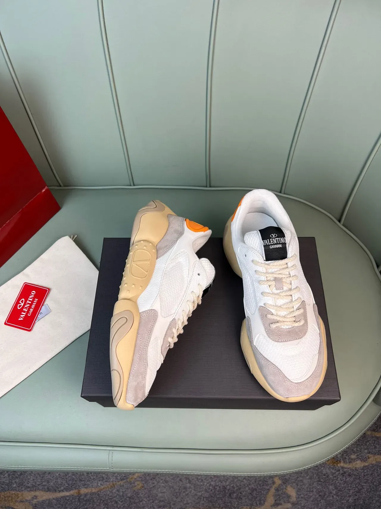 Valentino Beige Semelle Blanche Maille et Daim Chunky Sneakers 5
