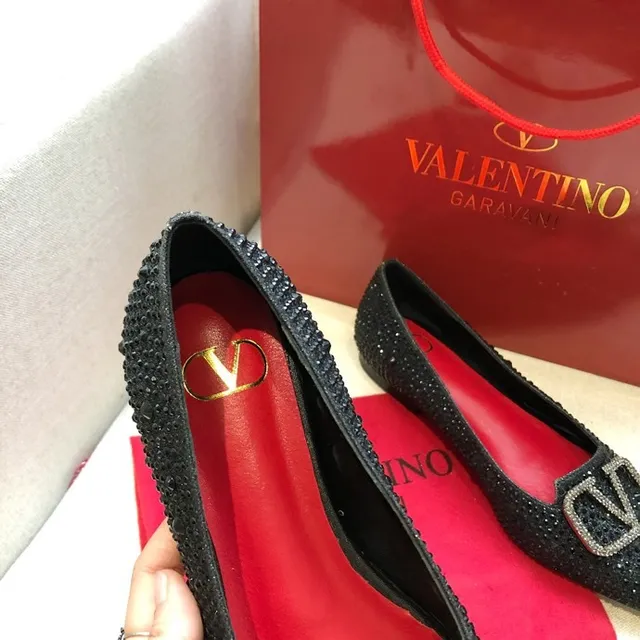 Valentino Rockstud com cristais de ponta Loafers 3