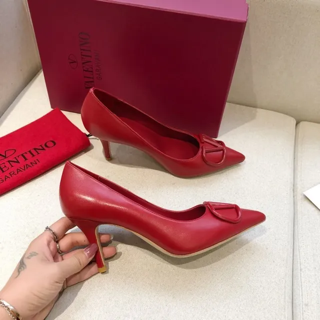 Valentino VLOGO Scarpin Vermelho Dourado Bico Fino Salto Stiletto 7