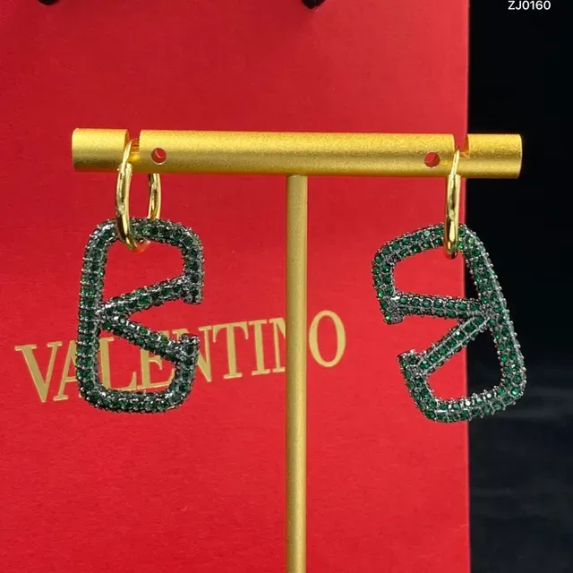 ভ্যালেন্টিনো VLTN সবুজ সোনা প্যাভে-সেট ক্রিস্টাল হিঞ্জড হুপ ইয়াররিংস 2