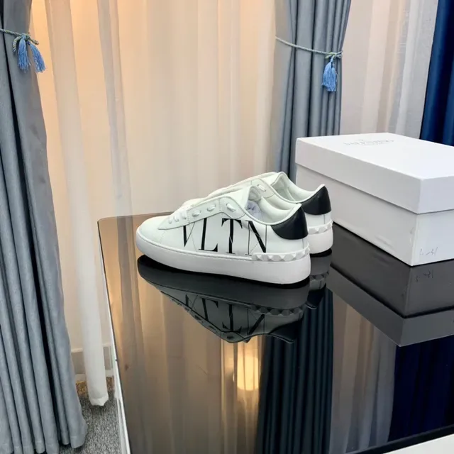 Valentino VLTN White Logo Lifestyle Sneakers 3