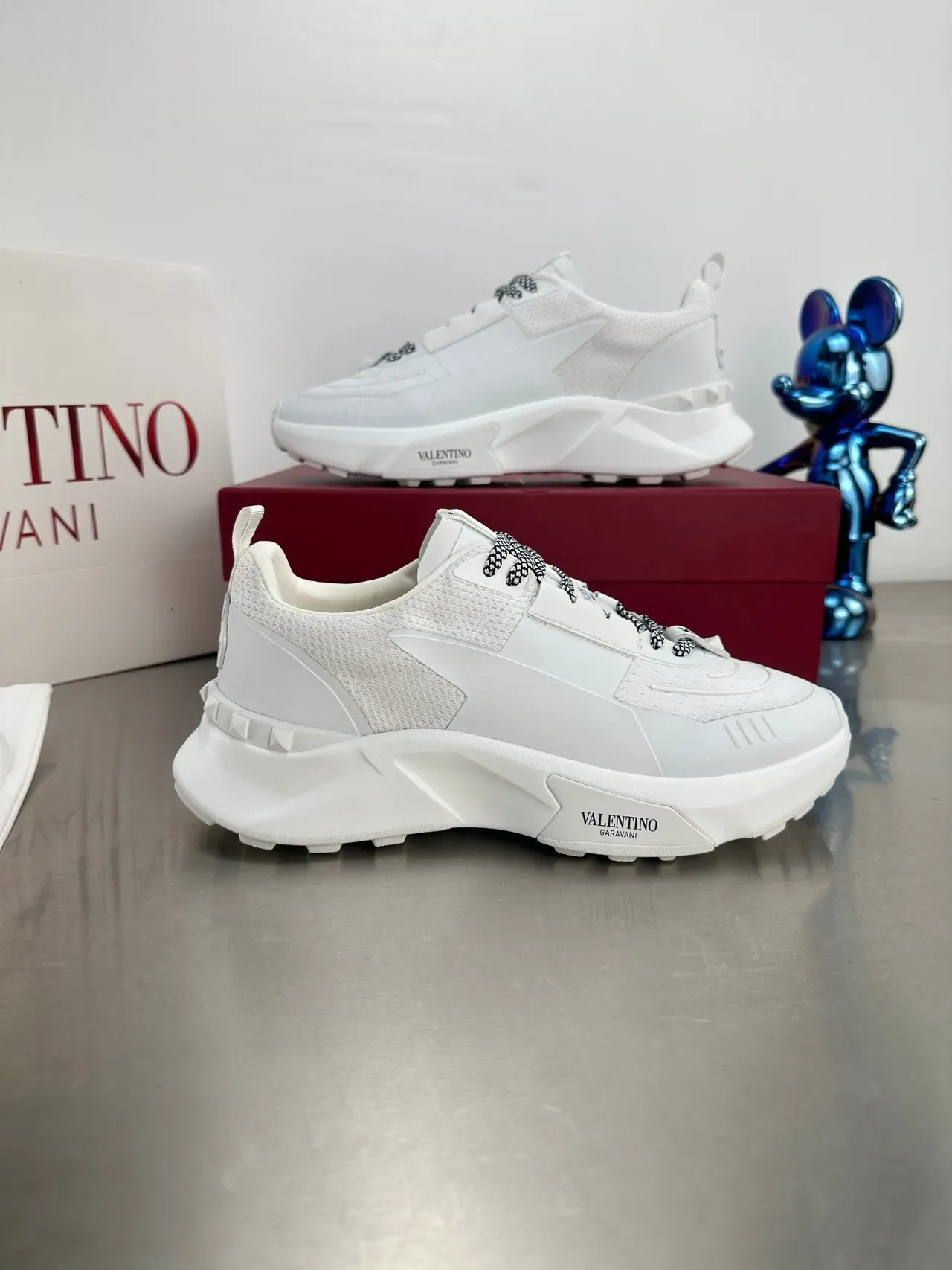 Valentino White Black Monochrome Perforated Mesh Upper Lifestyle Sneakers 4