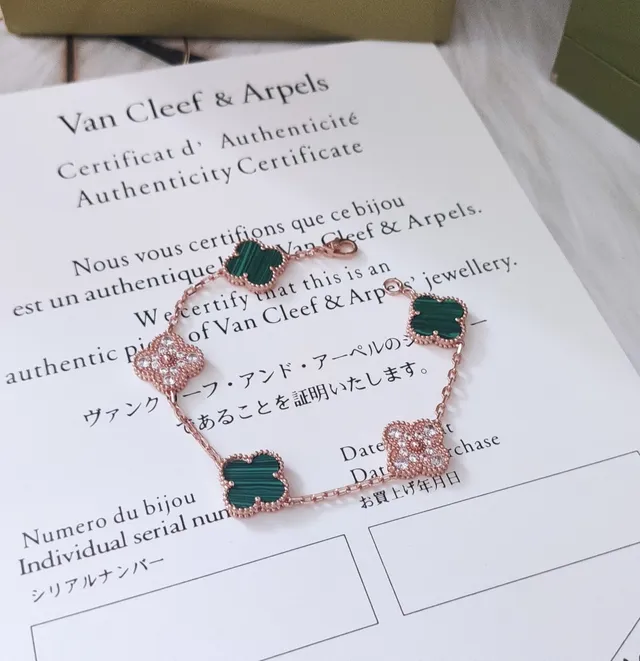 Van Cleef & Arpels Alhambra Bracelet en Malachite et Diamant 4
