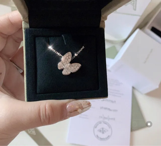 Van Cleef & Arpels Papillon প্রজাপতি Pavé হীরা মালা 4