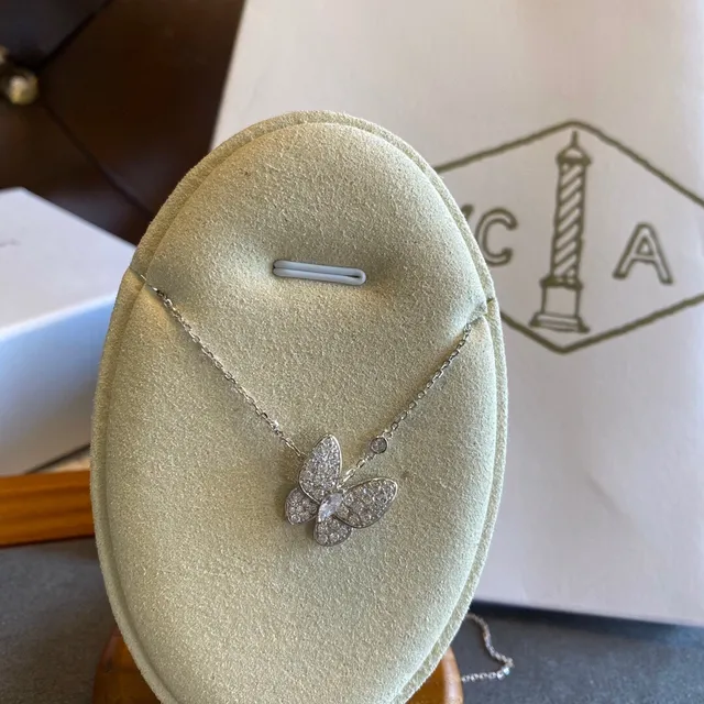 Van Cleef & Arpels Papillon প্রজাপতি Pavé হীরা মালা 8