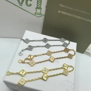 Van Cleef & Arpels Alhambra Four-Leaf Clover Pavé Bracelet