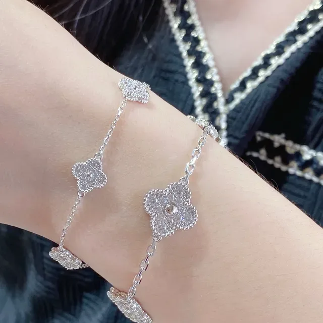 Van Cleef & Arpels Alhambra Four-Leaf Clover Pavé Bracelet 9