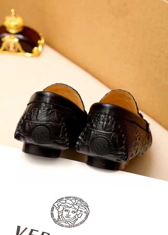 Versace Black Gold Crocodile-Embossed Leather Horsebit Buckle Loafer 3