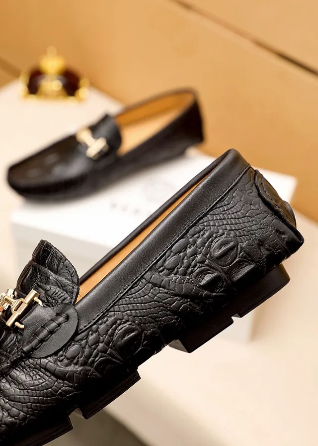 Versace Black Gold Crocodile-Embossed Leather Horsebit Buckle Loafer 4