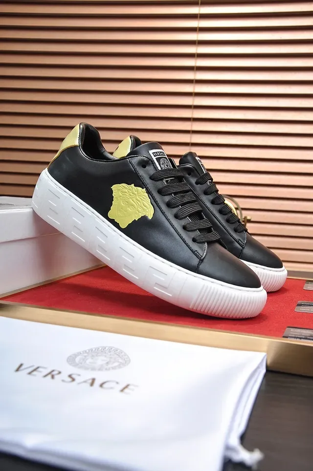 Versace Black Gold Medusa Head Appliqué Greek Key Midsole Pattern Lifestyle Sneakers 8