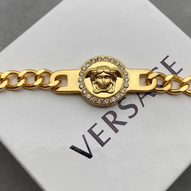 Versace Chain Reaction Medusa Head Crystal Halo Gold Tone pulseira 5
