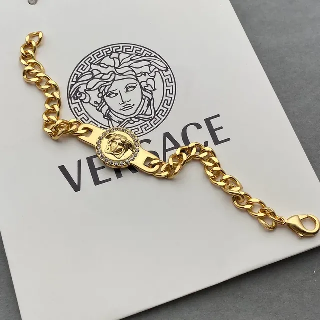 Versace Chain Reaction Medusa Head Crystal Halo Gold Tone pulseira 6
