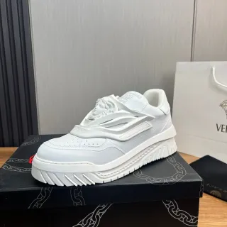 Versace Chain Reaction সাদা চাঙ্কি স্নিকার