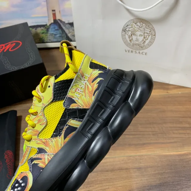 Versace Chain Reaction Semelle Jaune Noir Impression Graphique Baroque Sneakers Chunky 3