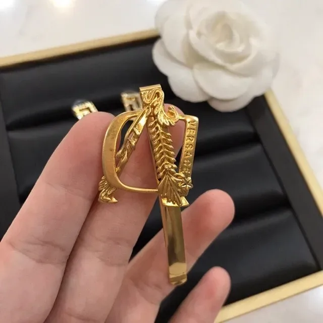 Versace Greca Medusa 水晶镶嵌金色耳环 3