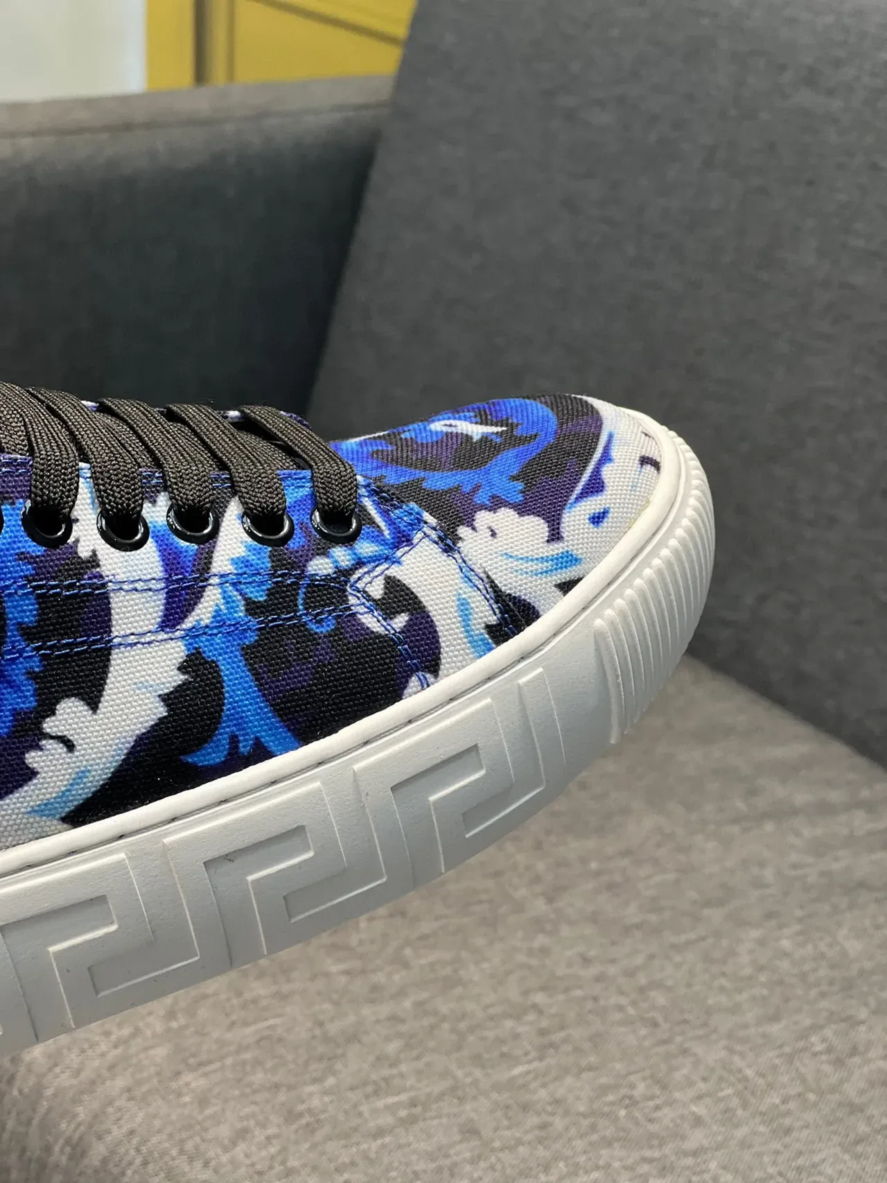 Versace Greca Odissea Zapatillas Lifestyle Azul Baroque Print 2