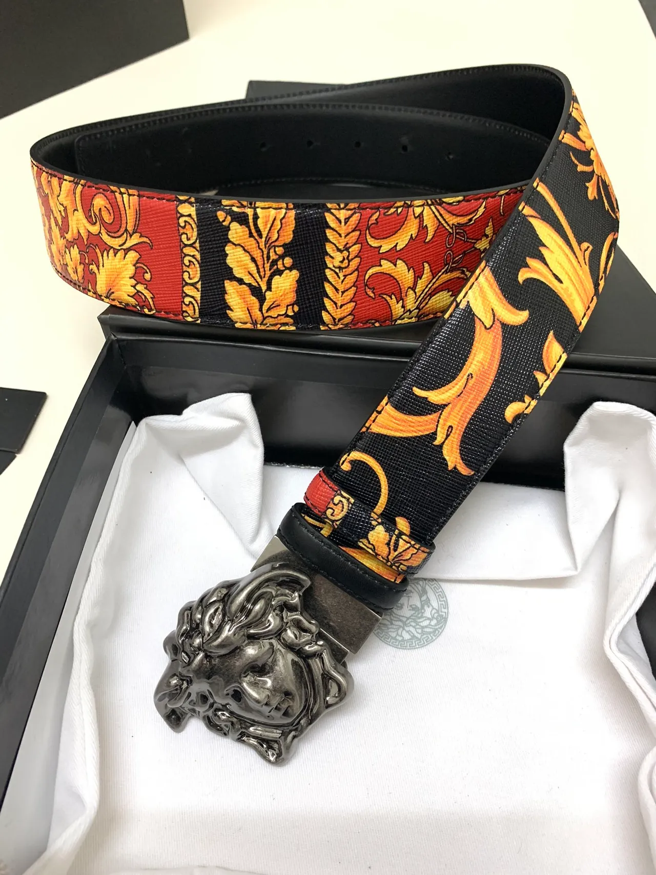 Versace Medusa Ceinture Impression Barroca Rouge Noir Or Cuir 5