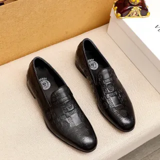 Versace Odissea 黑色 压花 Greca 图案 Medusa 图案 乐福鞋