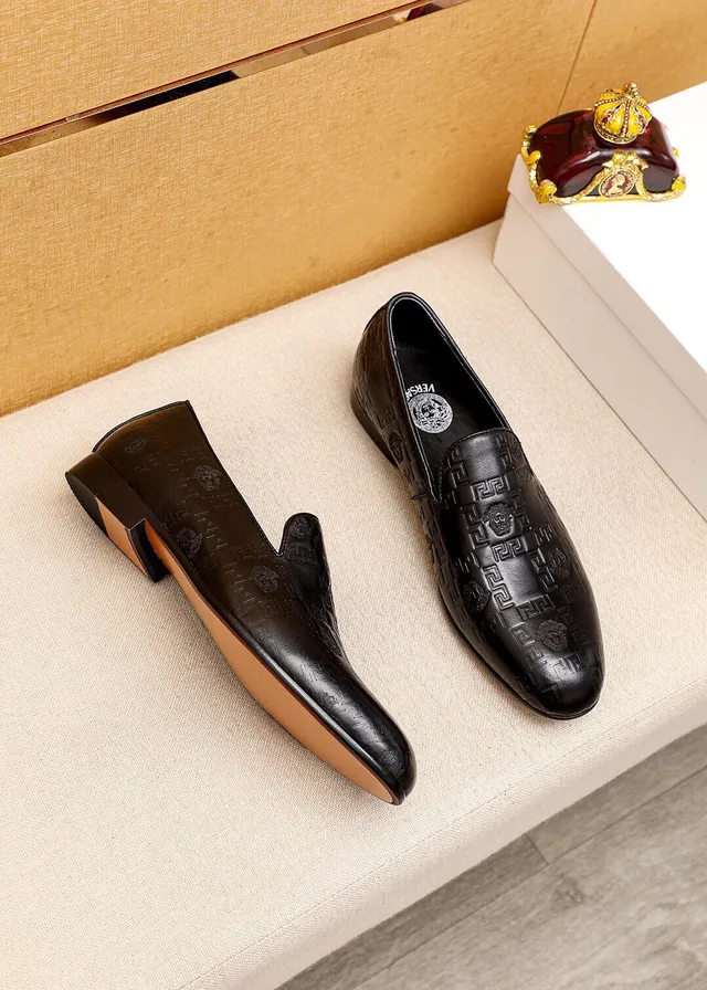 Versace Odissea Black Embossed Greca Pattern Medusa Motif Loafer 9