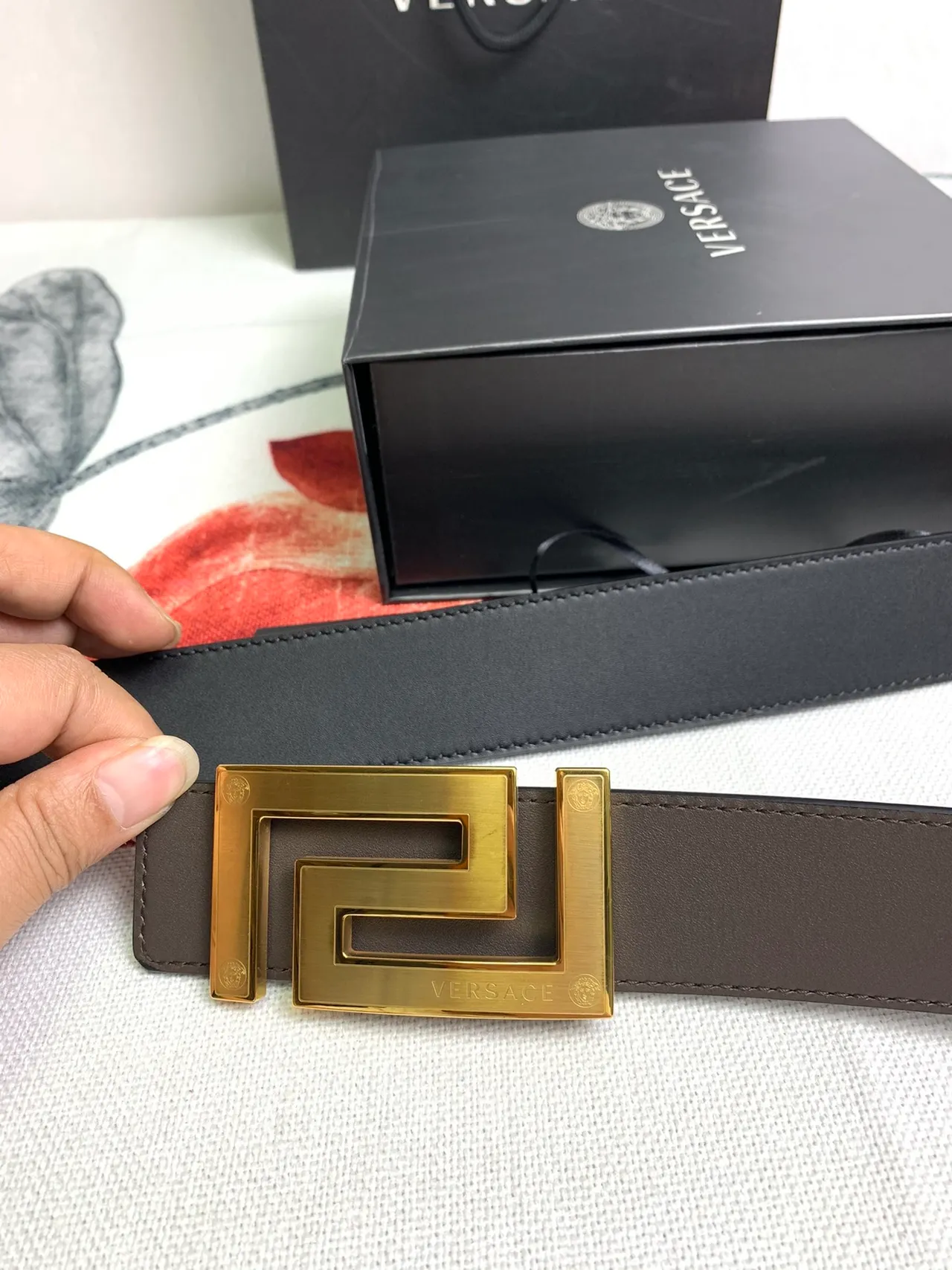 Versace Odissea Black Gold Smooth Geometric Greca Buckle Leather Belt 2