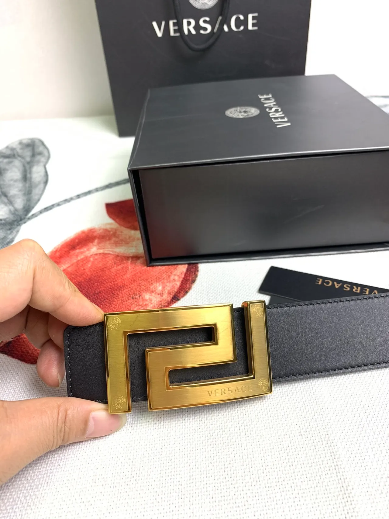 Versace Odissea Black Gold Smooth Geometric Greca Buckle Leather Belt 4