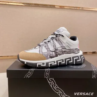 Versace 白米色 希腊纹路 钥匙环图案 粗厚运动鞋