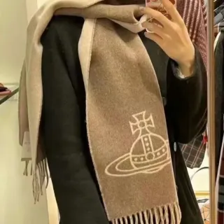Vivienne Westwood Orb Logo স্কার্ফ বেইজ ডাবল-ফেসড ফ্রিঞ্জড ক্যাশমিয়ার স্কার্ফ
