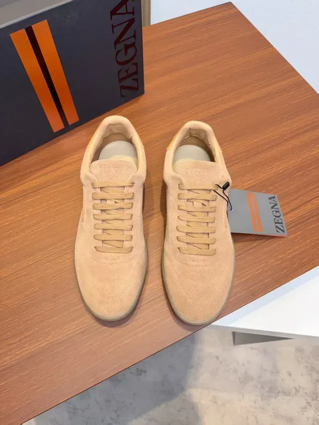 Zegna حذاء رياضي بيج سويد لوتوب لايف ستايل 5
