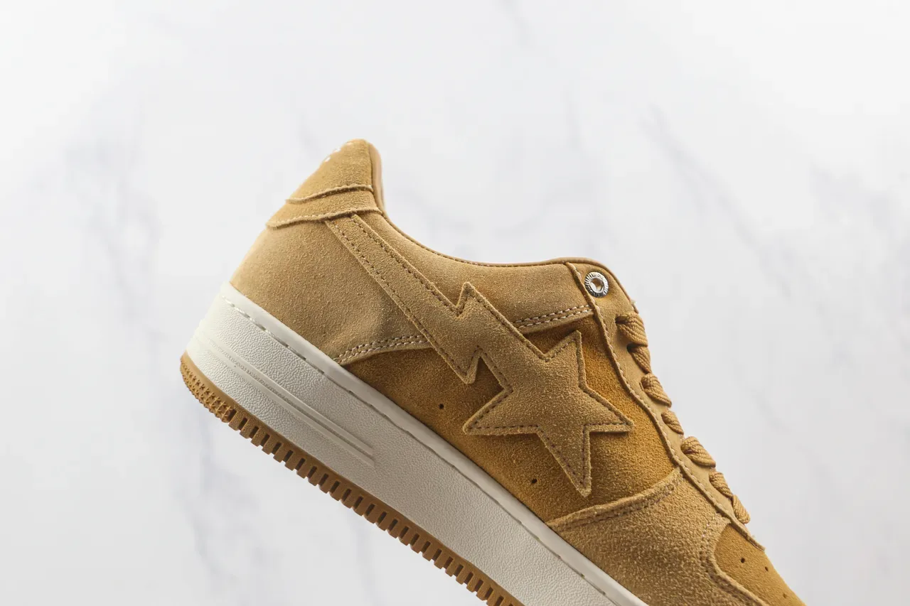 A Bathing Ape BAPE STA أحذية لايف ستايل من الصوف المخدد بلون المسترد 5