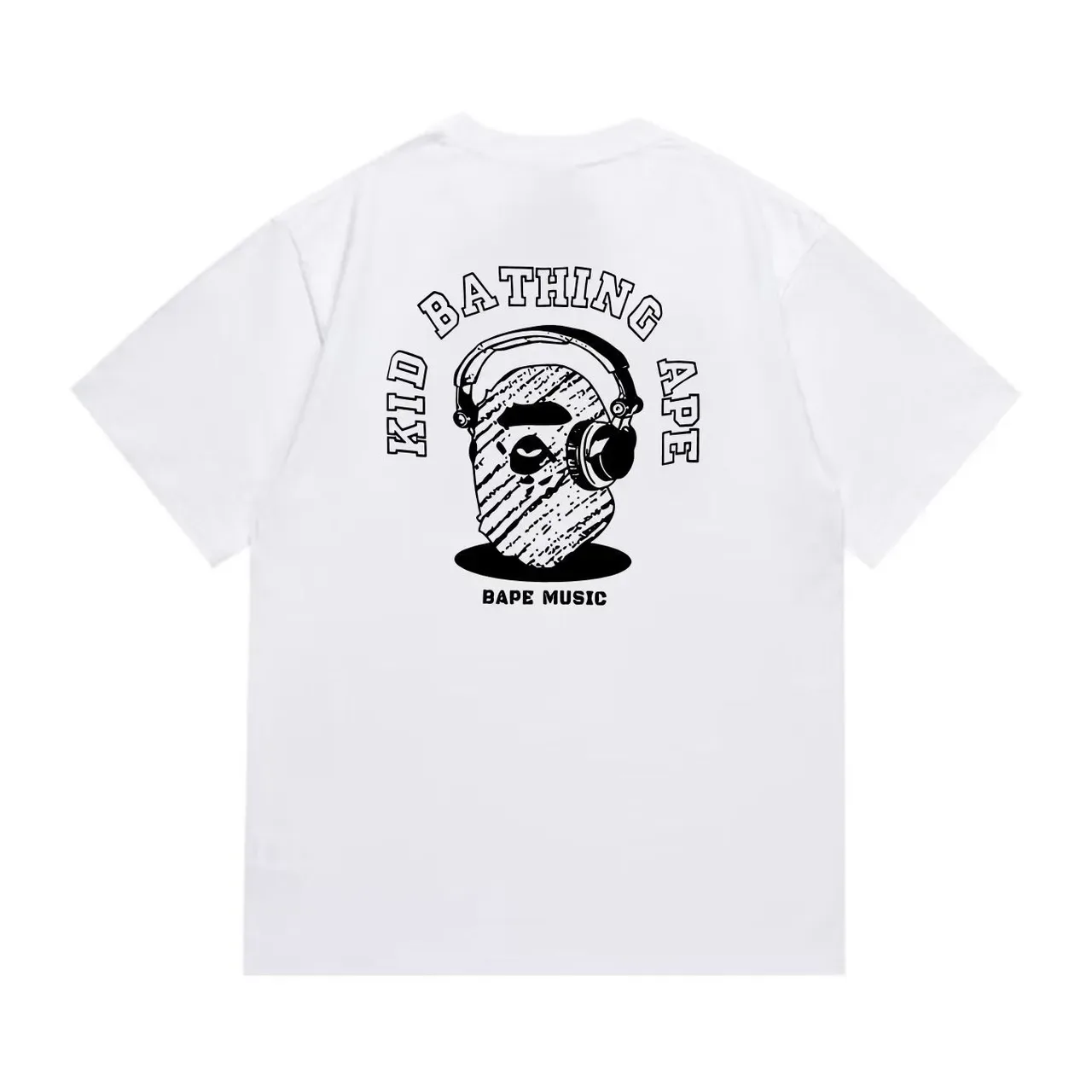Camiseta negra A Bathing Ape con gráfico de auriculares 2