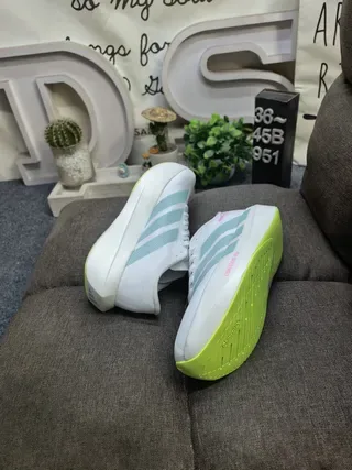 Adidas Adizero Evo SL 2 सफेद सिल्वर रनिंग शूज़ 16
