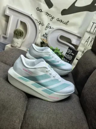 Adidas Adizero Evo SL 2 सफेद सिल्वर रनिंग शूज़ 19