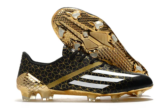 Adidas adizero সাদা রূপালি হোলোগ্রাফিক ফার্ম-গ্রাউন্ড সকার শোজ 5