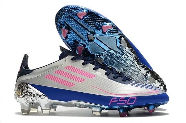 Adidas adizero সাদা রূপালি হোলোগ্রাফিক ফার্ম-গ্রাউন্ড সকার শোজ 8