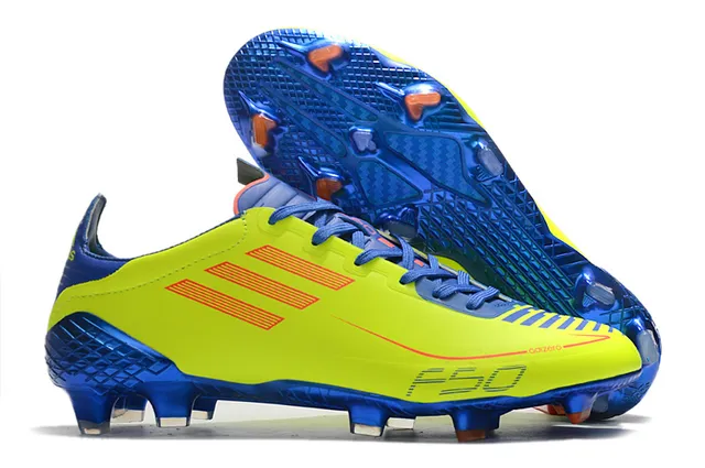 Adidas adizero সাদা রূপালি হোলোগ্রাফিক ফার্ম-গ্রাউন্ড সকার শোজ 11
