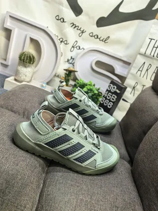 Adidas Beige Black Mesh Upper Perforated Three Stripes Lifestyle Sneakers 19