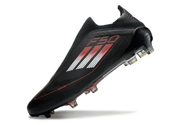 Adidas Zapatillas de fútbol negro y rojo upper knit ajuste calcetín sistema de cordones asimétrico superficie firme 3
