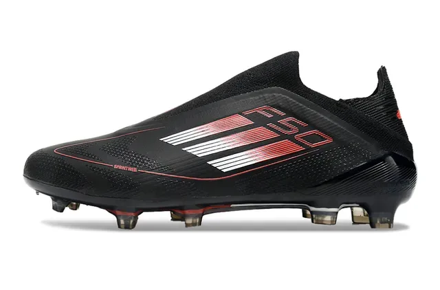 Adidas Zapatillas de fútbol negro y rojo upper knit ajuste calcetín sistema de cordones asimétrico superficie firme 7