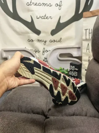 Adidas Negro Plata Zapatillas Lifestyle de Malla Ligera Tres Rayas Recubrimiento Sintético 14