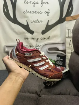 Adidas Negro Plata Zapatillas Lifestyle de Malla Ligera Tres Rayas Recubrimiento Sintético 15
