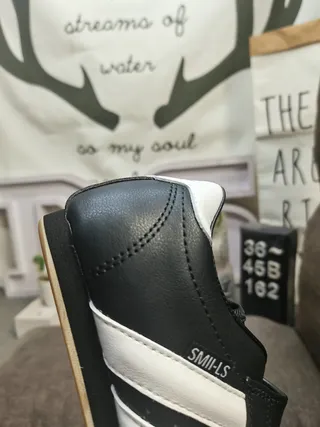 Adidas Black White Laceless Slip-On Quilted Leather Upper Indoor Soccer Shoes 3
