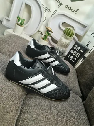 Adidas Black White Laceless Slip-On Quilted Leather Upper Indoor Soccer Shoes 9
