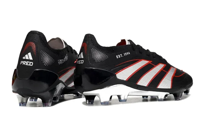 Adidas কালো সাদা লো-কাট বুটি আপার স্কাল্প্টেড সিন্থেটিক কেজ ফার্ম-গ্রাউন্ড ফুটবল জুতো 5